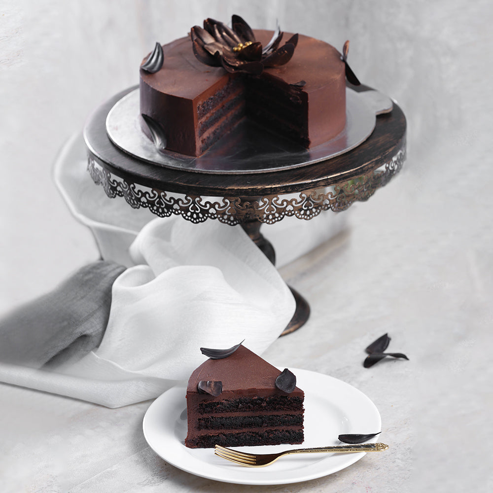Classic Chocolate Cake