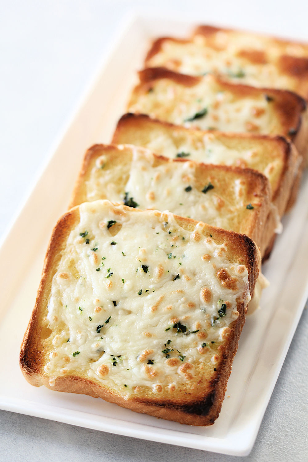 10 Minute - Cheesy Garlic Texas Toast Recipe