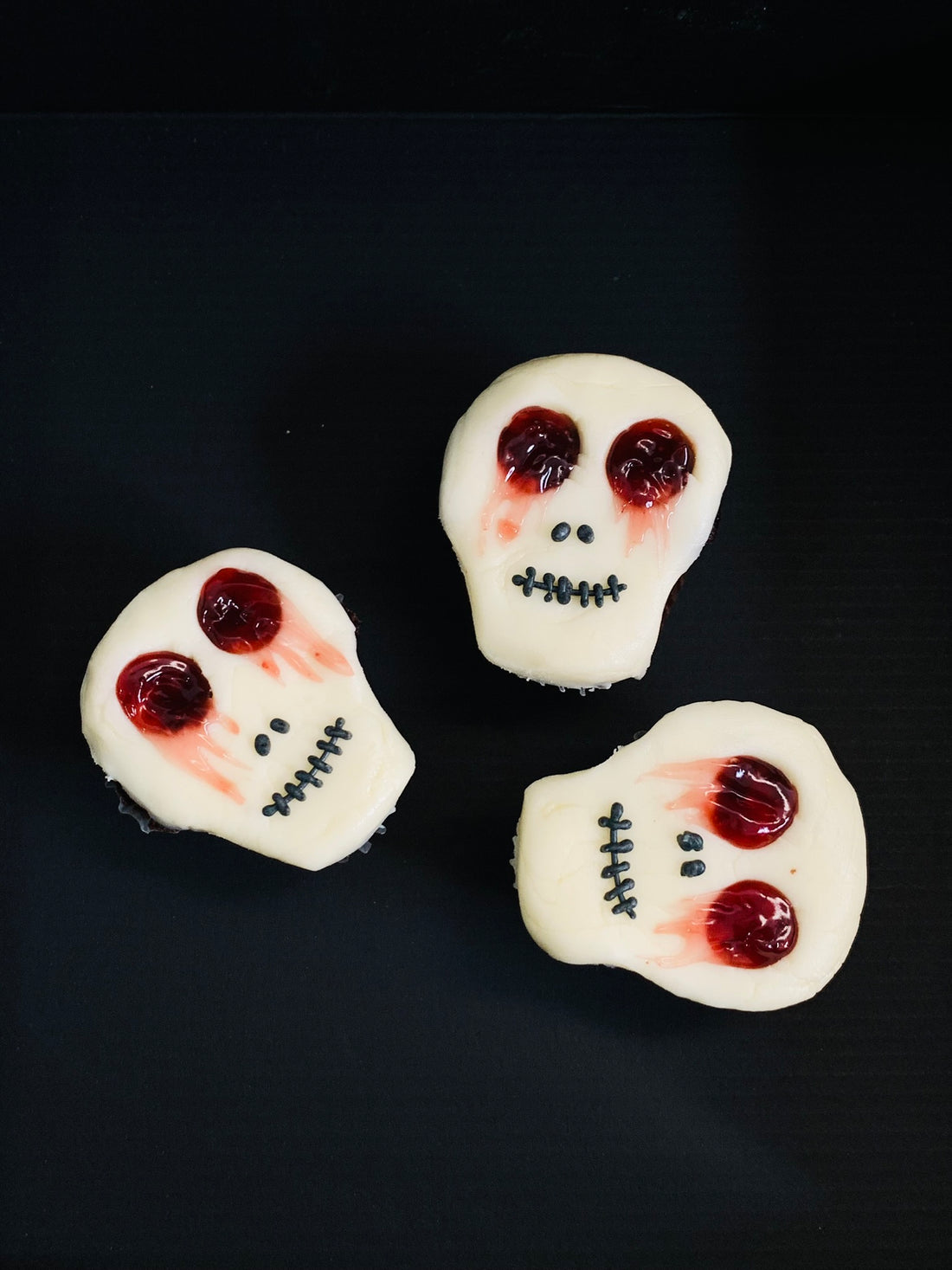 Skully Cupcakes