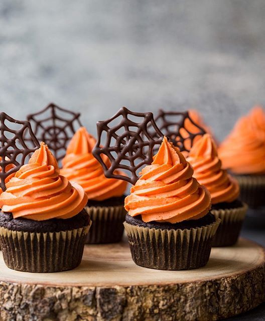 Spidey Cupcakes