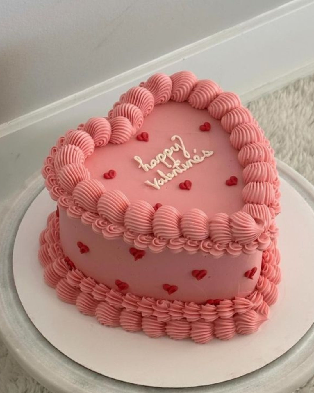 Vintage Valentine Cake