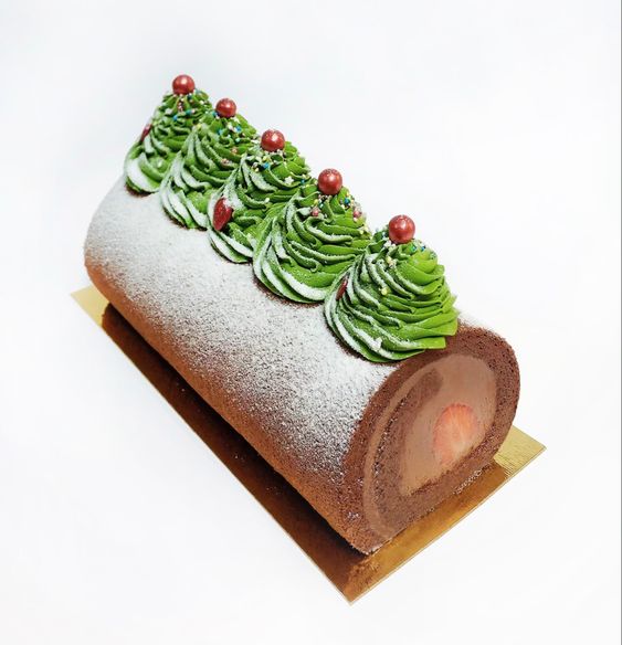 Christmas Tree Log Cake