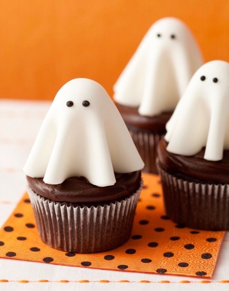 Boo! Cupcakes