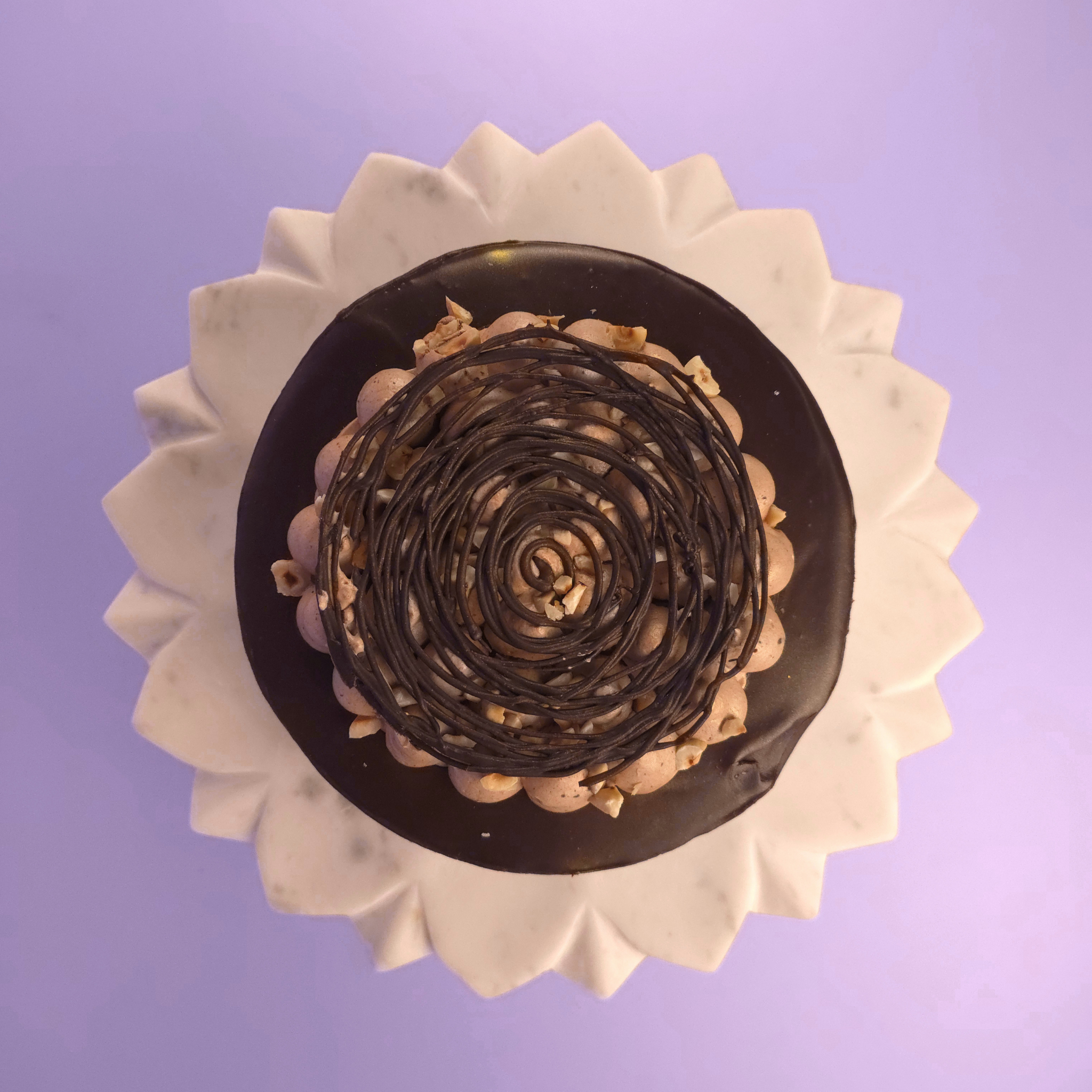 Noisette Noir (Hazelnut Chocolate)