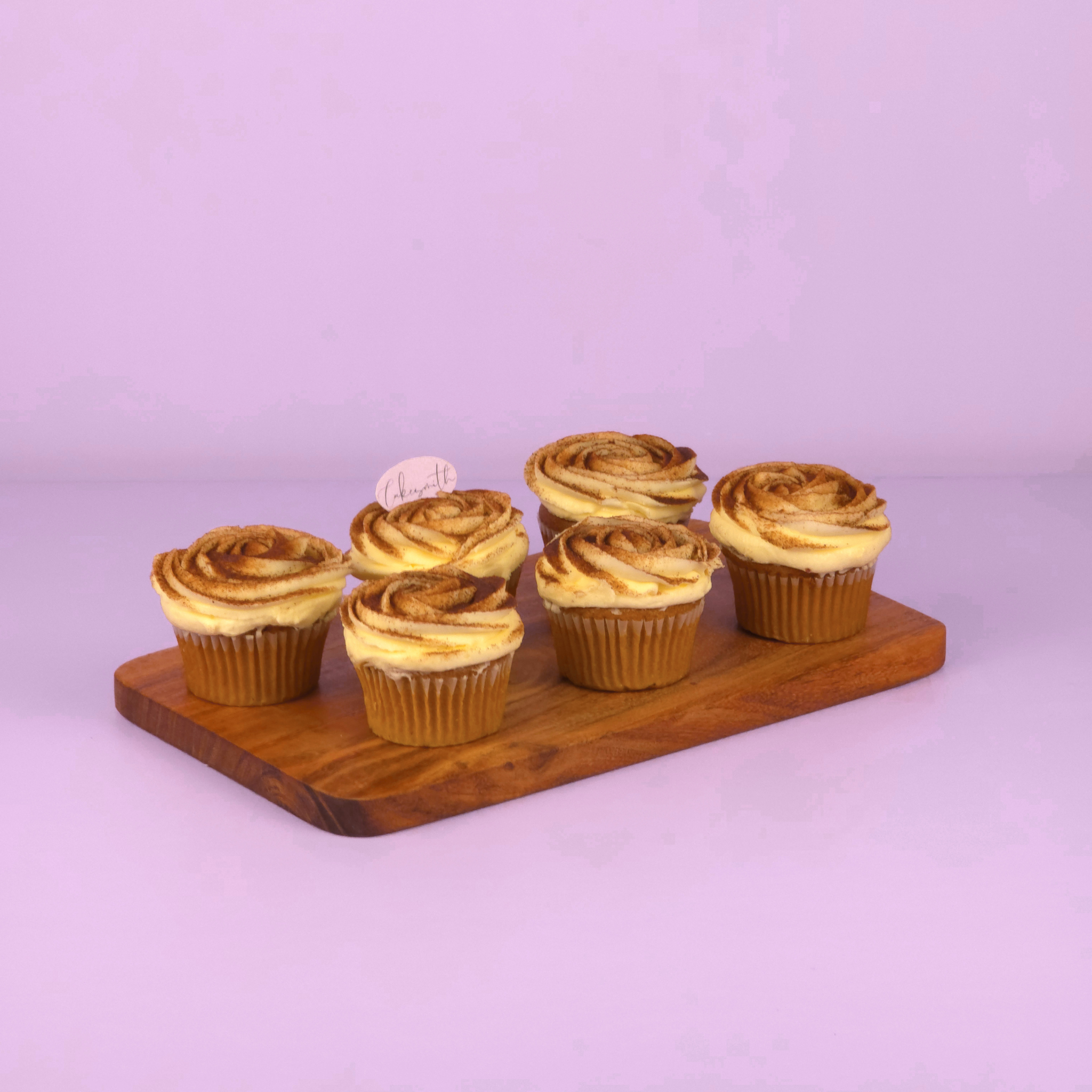 Cinnamon Crème Cupcake