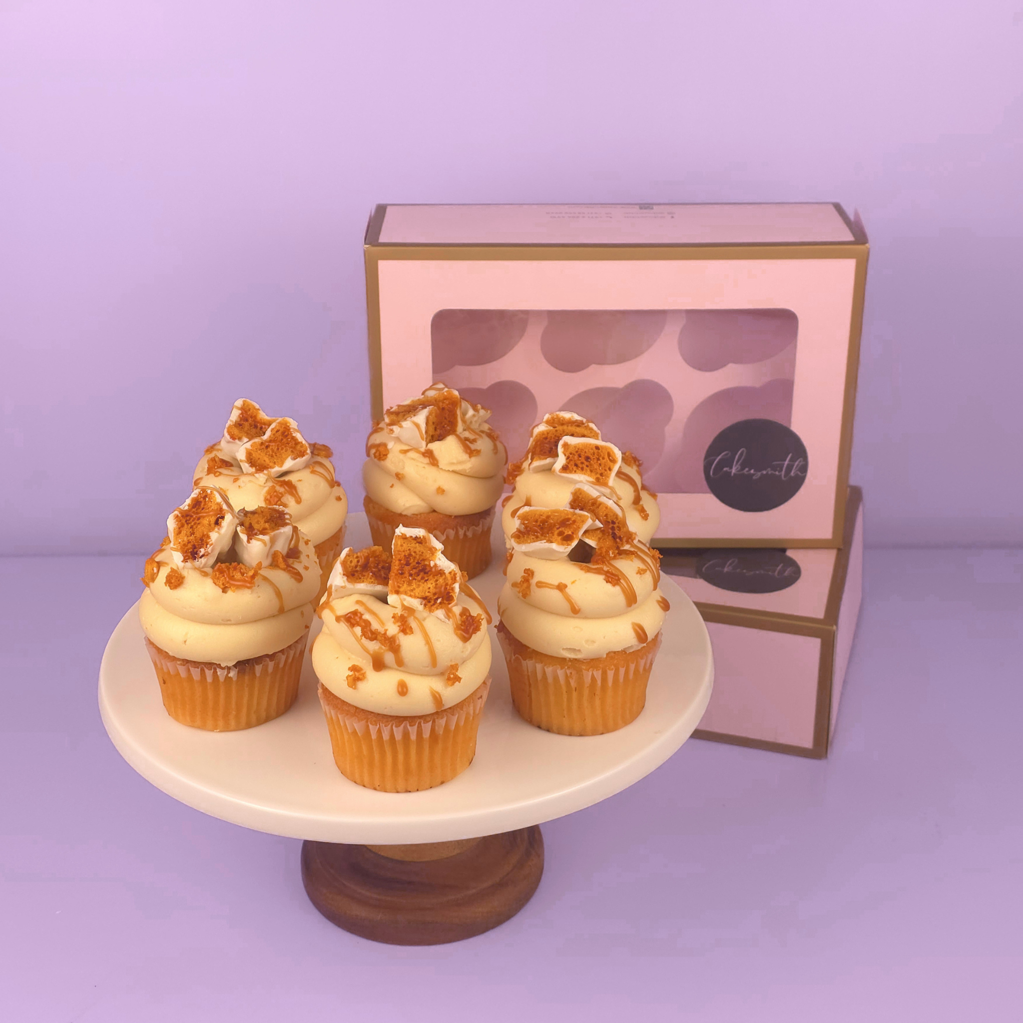 Golden Hive Cupcake