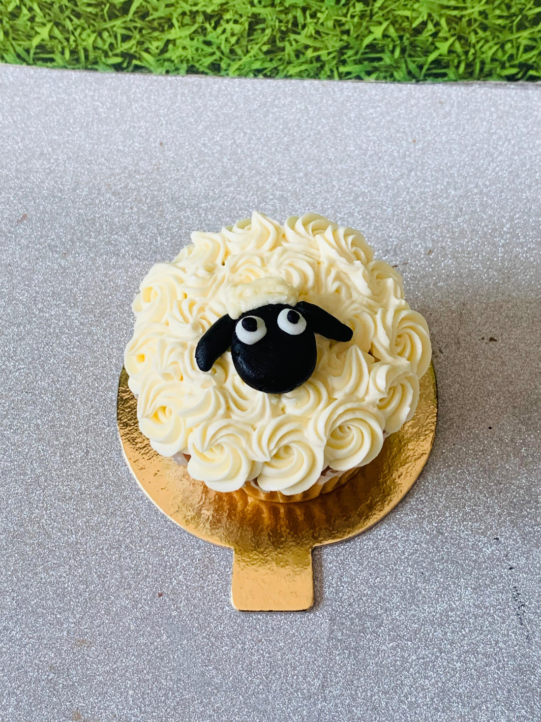 Baby Sheep Cupcakes