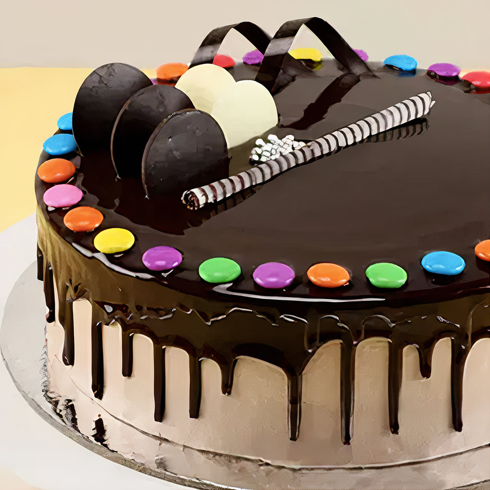 Chocolate cream M&amp;M cake