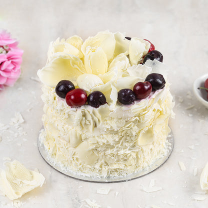 White Forrest Cake